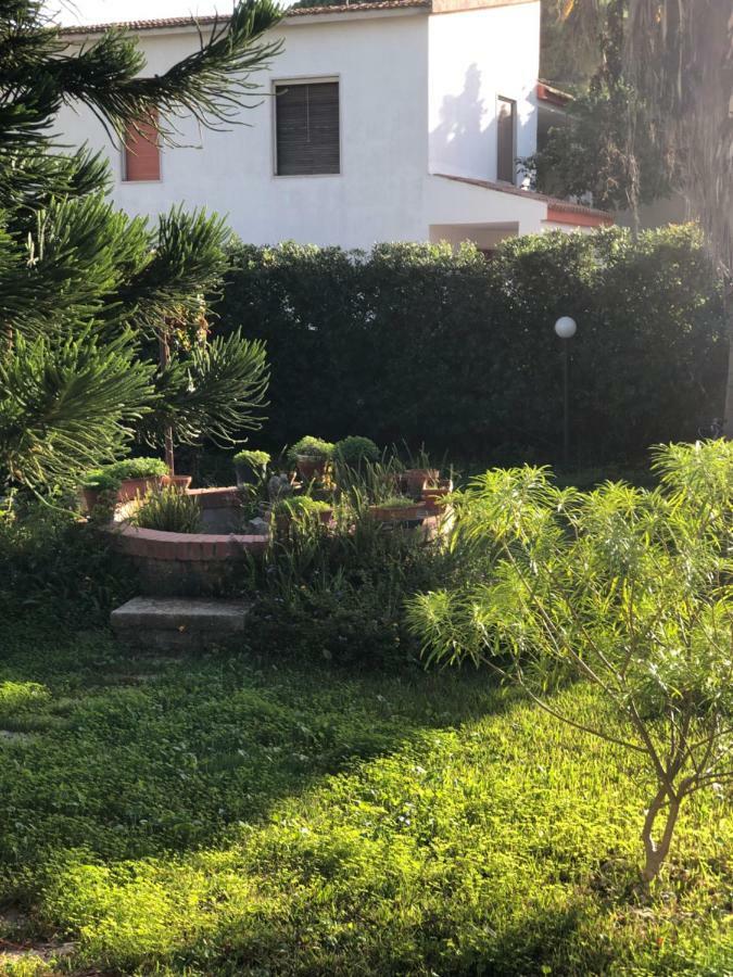 La Maison De Daniele Et Maria Apartment Fontane Bianche Bagian luar foto