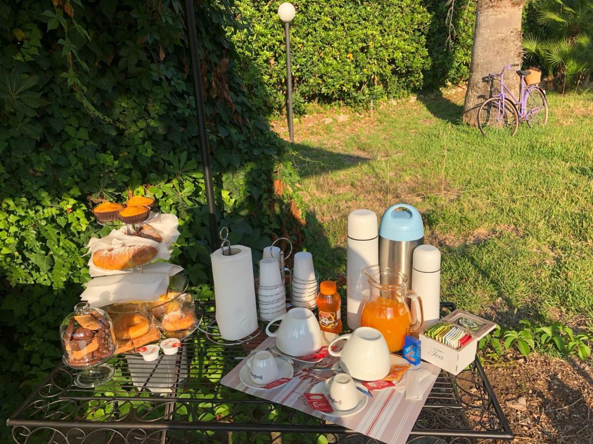 La Maison De Daniele Et Maria Apartment Fontane Bianche Bagian luar foto